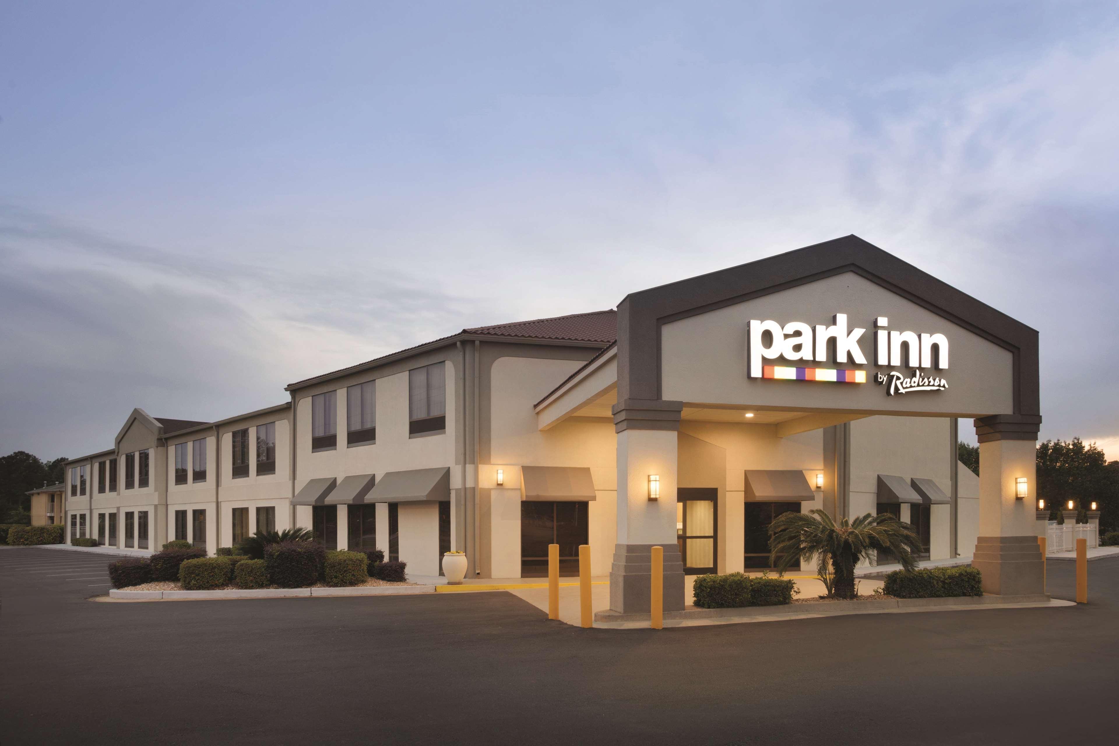 Park Inn By Radisson Albany Exterior foto